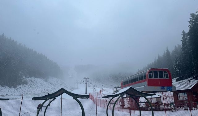 Yıldıztepe Kayak Merkezi'nde yoğun kar yağışı!