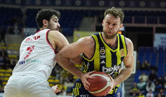 Fenerbahçe Beko yılı galibiyet ile bitirdi!