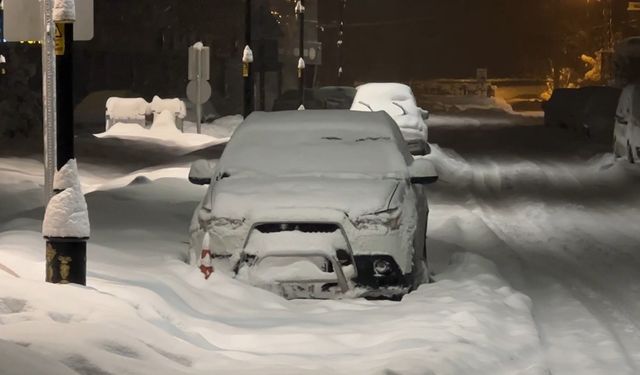 Beyaz esaret kendini yarım metreyle gösterdi