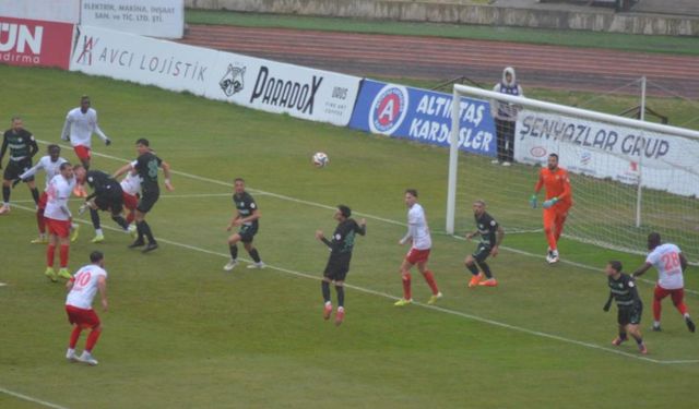Altı puanlık maçta gülen taraf Boluspor oldu : 1-4
