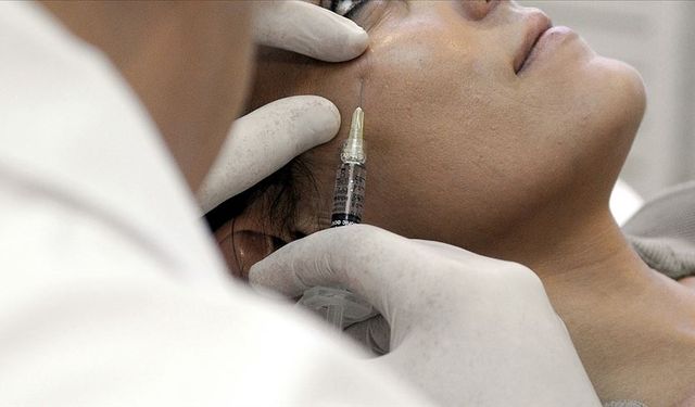 2026'ya "yeni bir yüzle" girmek isteyenler estetisyenlere koştu