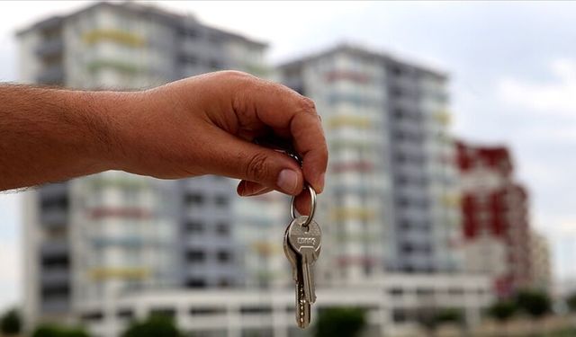 Türkler yatırımda yurt dışına akın etti: Gayrimenkulde 2,7 milyar dolarlık yıl