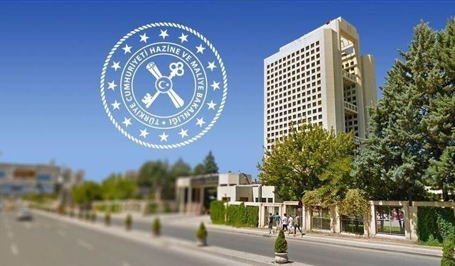 Hazine 4 yıl vadeli tahvilde 13,2 milyar TL borçlandı