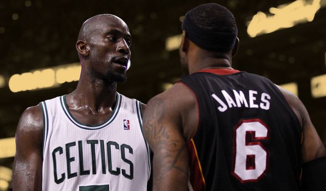 Kevin Garnett: “LeBron James’e oy vermeyi bırakın”