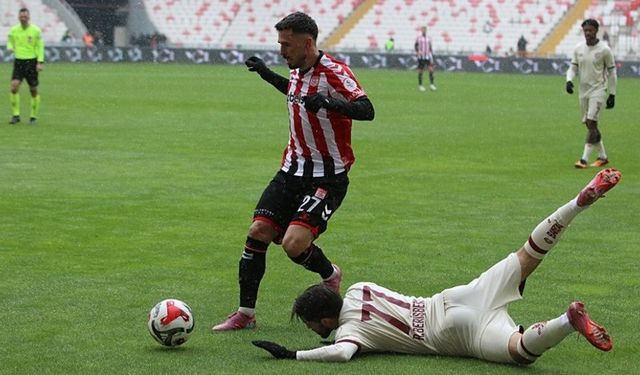 Sivasspor, Bandırmaspor'u 2-0 ile geçti