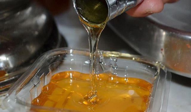 Tarım ve Orman Bakanlığı bazı firmaların taklit bal yaptığı listeyi yayımladı. İşte listedeki yerler...