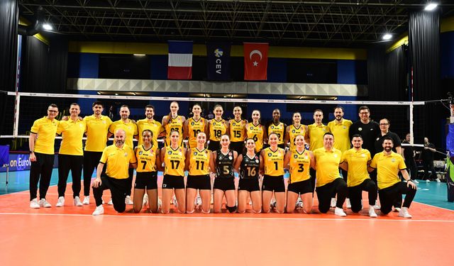 Vakıfbank Fransa'da Volero'yu 3-0 mağlup etti!