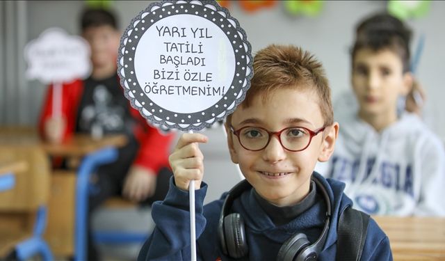 15 tatil ne zaman, hangi gün başlıyor? 2026 MEB sömestr [yarıyıl tatili] tarihleri: Okullar ne zaman açılacak?