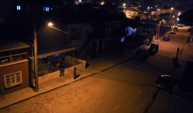Balıkesir'den peş peşe deprem haberi