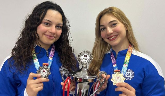 Ege Üniversitesi kick boksta tahtı kimseye bırakmadı