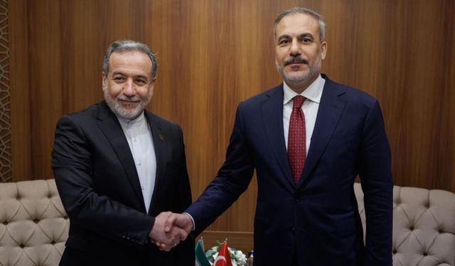 Dışişleri Bakanı Fidan, İranlı mevkidaşı Erakçi ile telefonda görüştü