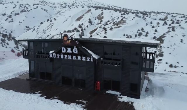 Erzincan'da bir ilk! Dağ Kütüphanesi Ergan Dağı'nda açıldı