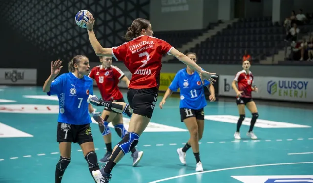 Kadınlar Hentbol Süper Lig'te zirve yarışı!