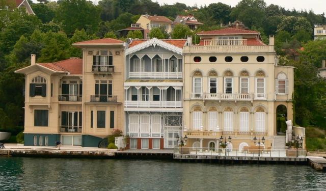 İstanbul Boğazı’nda dudak uçuklatan satış: Bedeli 1,15 milyar TL