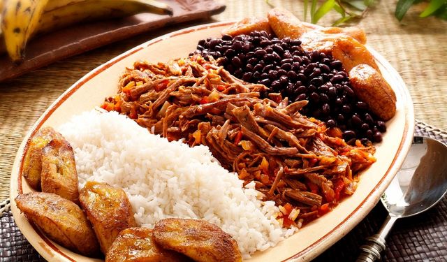 Venezuela'nın popüler ve geleneksel yemekleri