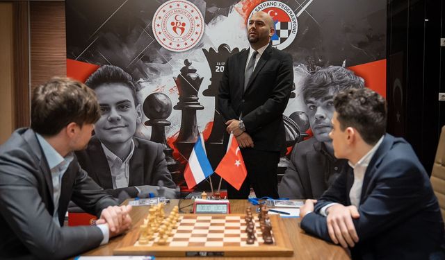 GM Ediz Gürel – GM Jorden van Foreest ikili maçı’nda ilk gün tamamlandı