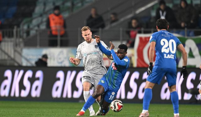 Çaykur Rizespor Kocaelispor'u evinde mağlup etti: 2-0