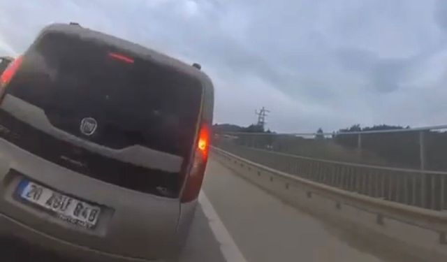 Motorcu 113 km hızla çakıldı: Camdan içeri fırladı