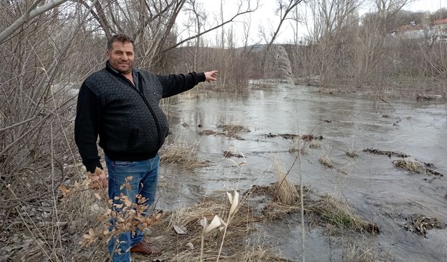 Tokat’ta dereler taştı; ekin tarlaları sular altında kaldı