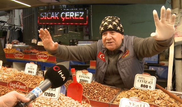 Bursa'nın çarşı ve pazarlarında Ramazan yoğunluğu