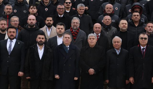 Gençlerbirliği kulübünden Anıtkabir'e ziyaret