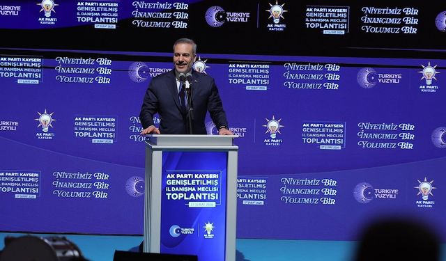 Hakan Fidan’dan Büyükkılıç’a övgü