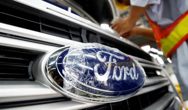 Ford, yazılım hatası nedeniyle 4 milyondan fazla aracını geri çağırıyor