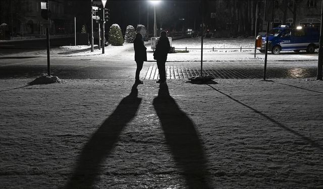 Fransa Nils fırtınasına teslim: Bir kişi hayatını kaybetti, binlerce ev elektriksiz!