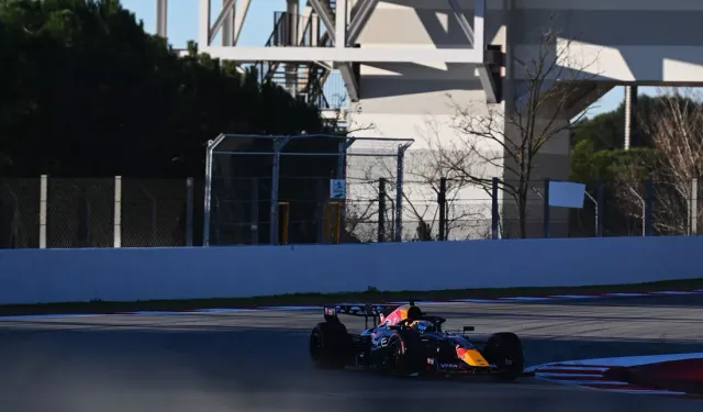 Herbert: "Red Bull Verstappen'i kaybedebilir"