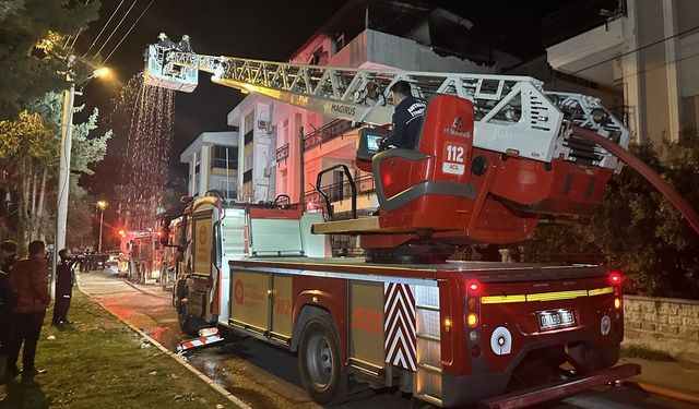 Antalya'da evde çıkan yangın hasara neden oldu