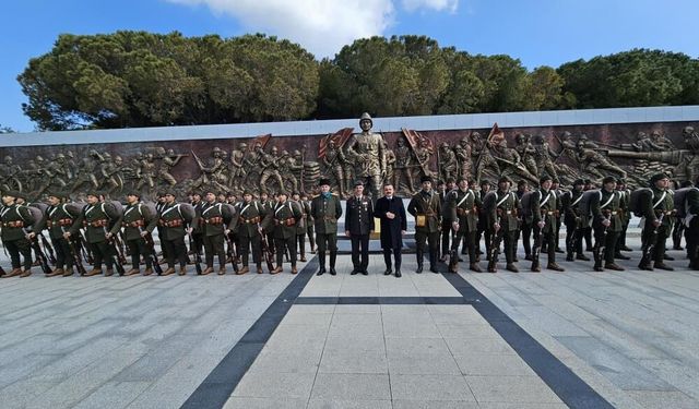 Atatürk'ün taarruzu değil ölmeyi emrettiği "57. Alay" yeniden kuruldu