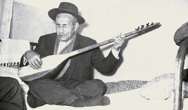 Aşık Veysel vefatının 53. yılında anıldı! Sivas’ta duygulandıran anlar