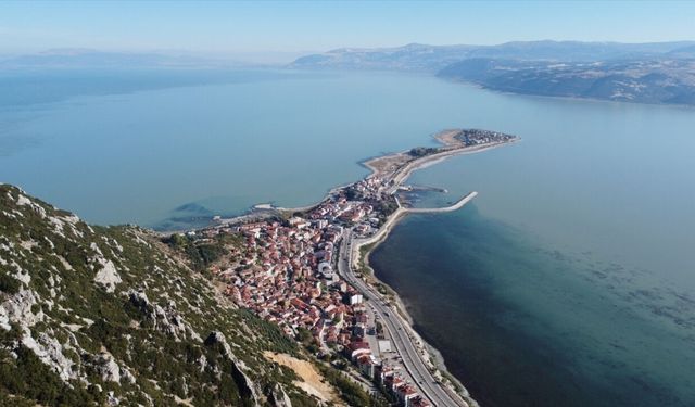 Bayramda sakinlik arayanların adresi Eğirdir oldu