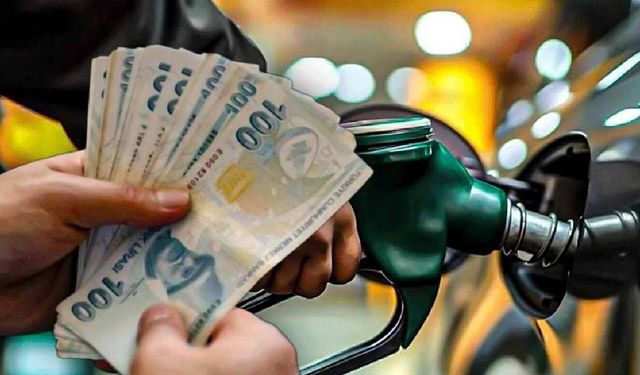 Akaryakıta büyük zam geldi! Tabelalar alev aldı
