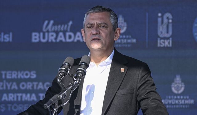 Özgür Özel tesis açtı: Su siyasete alet edilmemeli