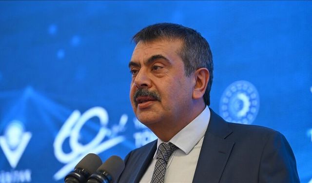 Bakan Tekin: İstiklal marşı milletimizin bağımsızlık iradesinin sembolüdür