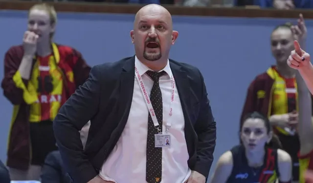 Sultanlar Ligi ekibi Göztepe Ataman Güneyligil ile yollarını ayırdı