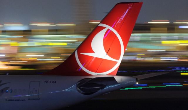 İstanbul- Antalya seferini yapan THY uçağı tahliye edildi