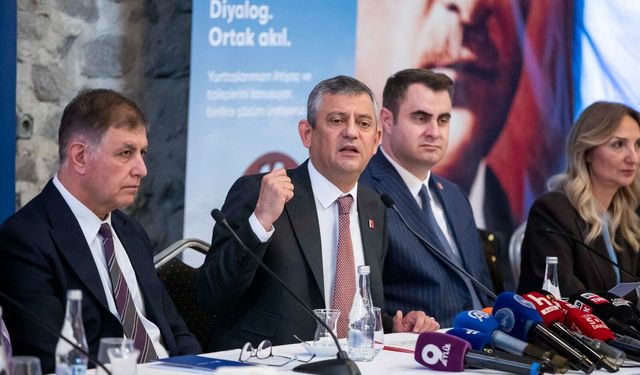 Özgür Özel’den Romanlar için temsil ve kaynak vurgusu