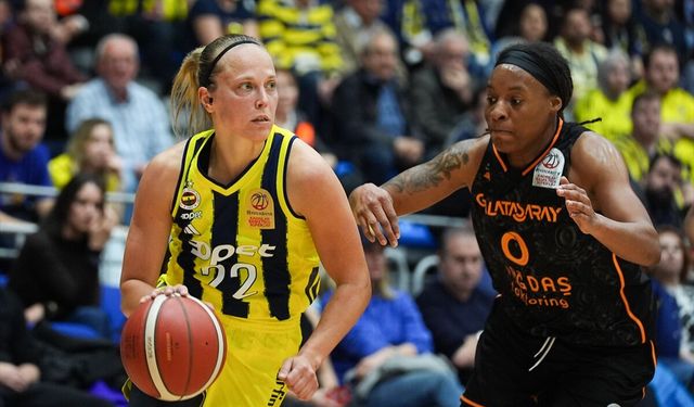 Fenerbahçe Opet, seride farkı ikiye çıkardı: 77-75