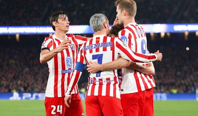 Devler Ligi'nde sürpriz sonuç: Atletico, Barcelona'yı deplasmanda 2-0 yendi