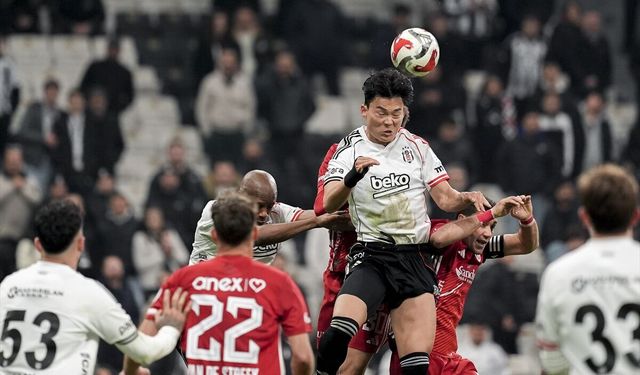 Beşiktaş evinde Antalya'yı devirdi: 4-2