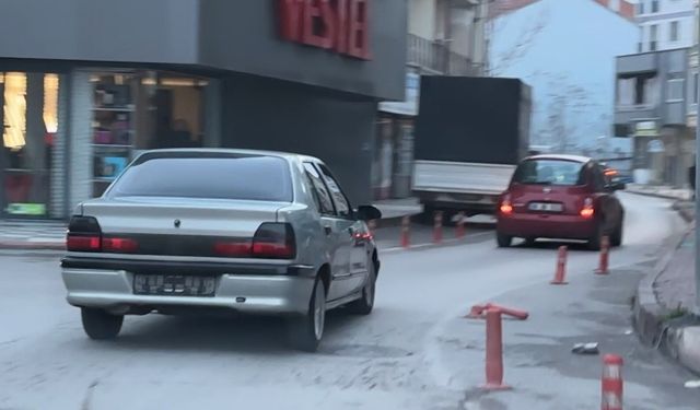 Çarptı, söktü, kaçtı: O sürücüye trafikten 7 ay men!