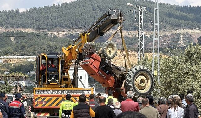 Alanya'da traktör kazası: 28 yaşındaki sürücü hayatını kaybetti