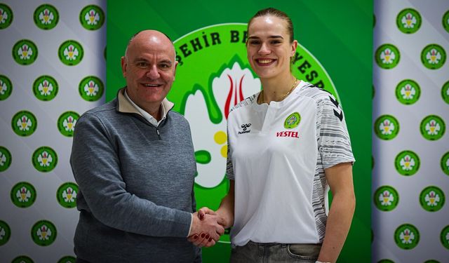 Manisa BBSK Aleksandra Rasinska ile sözleşme yeniledi