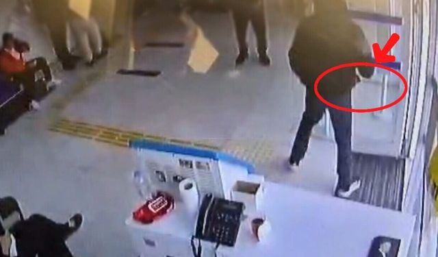 Satırlı banka soygunu: Korku dolu anlar kamerada