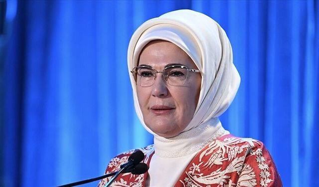 Emine Erdoğan, Koruyucu Aile Günü'nü kutladı