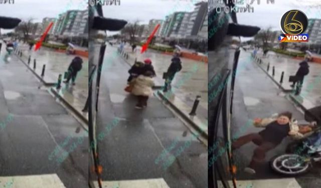 Küçükçekmece'de İETT'den inen yolcuya motosiklet çarptı! O anlar kamerada