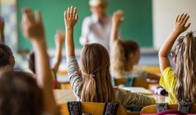 Okullar ne zaman kapanacak? 2026 karne günü ne zaman? Yaz tatili başlangıç tarihi ve MEB takvimi detayları