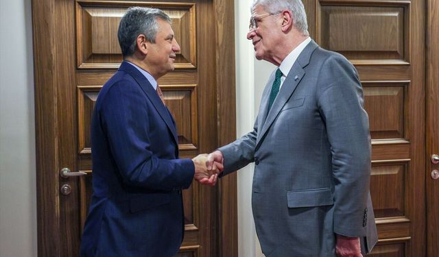 Özgür Özel'den iktidara erken seçim resti: Hodri meydan